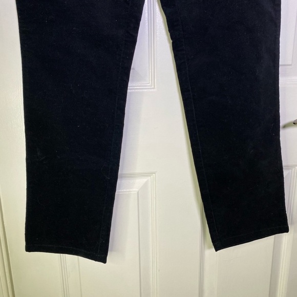 NWT black velvet cropped Vineyard Vines pants - Picture 3 of 8